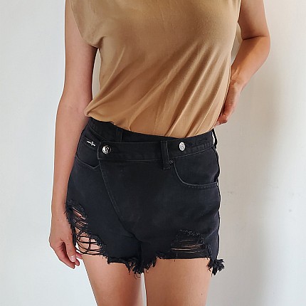  CROSSOVER  DISTRESSED DENIM SHORTS